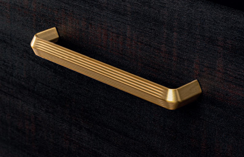 Ручка-скоба LINES 320 мм, материал металл, цвет брашированное золото, арт. 0459320Z28 стоимость 2&nbsp;080 руб.