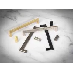 Ручка-кнопка R336Z.015GPZ Мебельные ручки модерн
